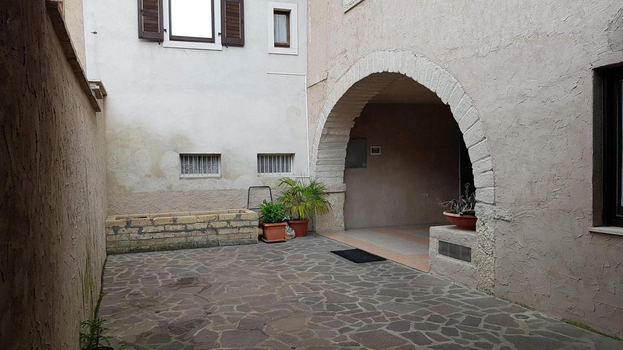 Zocca Apartments Arco Exterior photo